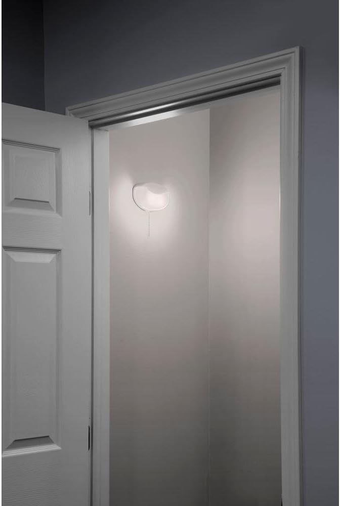 Lithonia Lighting FMMCL 24 840 S1 M4 LED Flush Mount Closet Light with Pull Chain, White, 24"